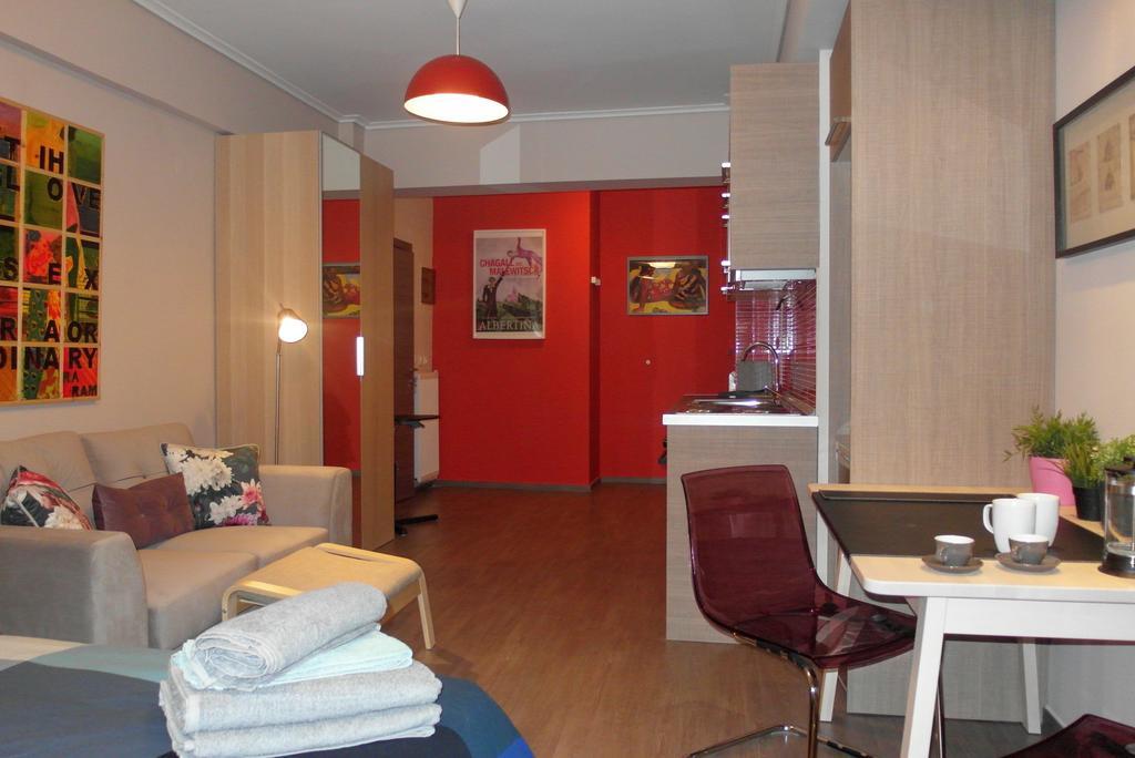 Rino Thessaloniki Apartments Buitenkant foto